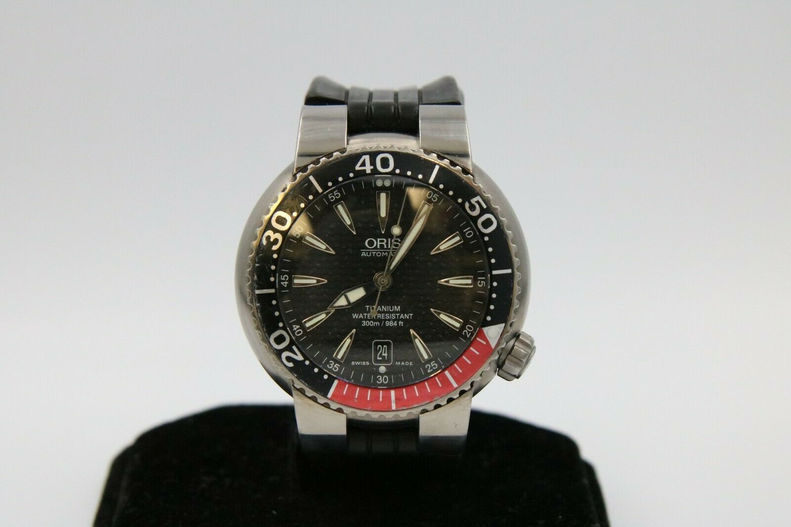 oris divers titan date