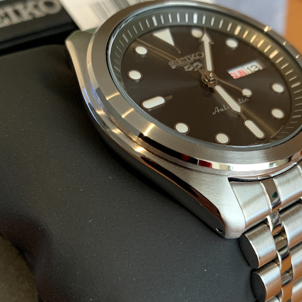 Seiko 5 Sports SRPE61 | WatchCharts Marketplace