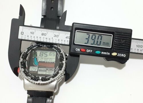 Citizen D120-312538TA Chronograph Digital Wind Jack Quartz