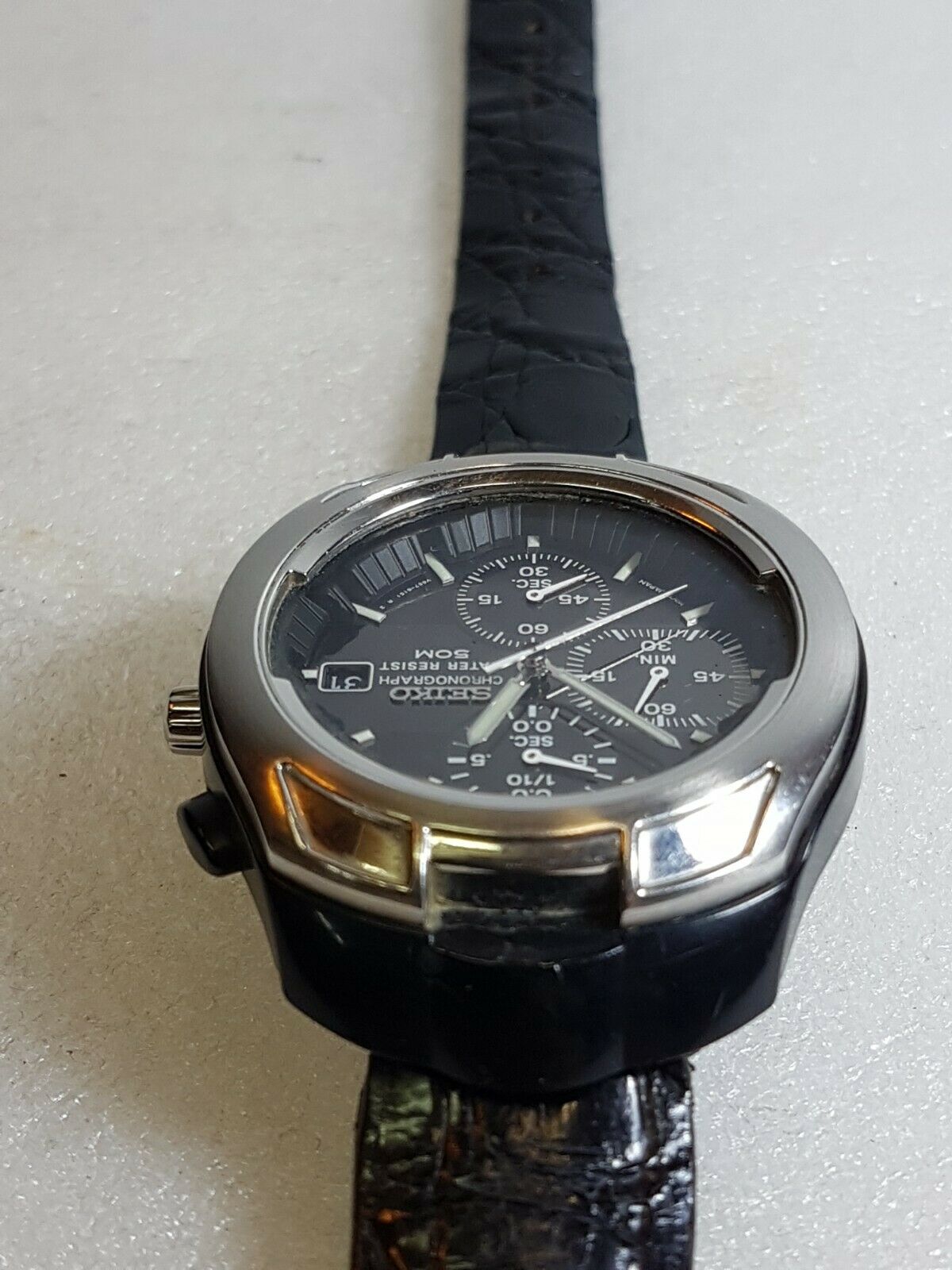 VINTAGE SEIKO V657-6120 CRONOGRAPH QUARTZ WATCH. | WatchCharts