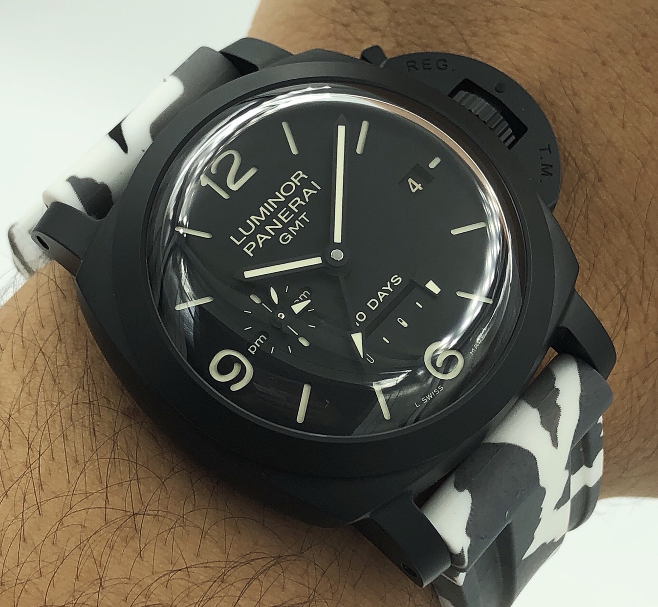 Panerai Luminor 335 Ceramica GMT 10 Day Complete 4 Straps