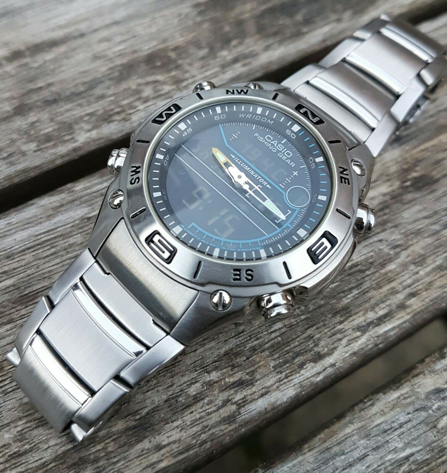 Casio fishing gear gents watch AMW-703D-1A, fully working
