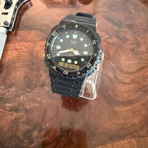 VINTAGE CASIO OVERLAND ( 944 ) W-900 90ER JAHRE TOP NOS