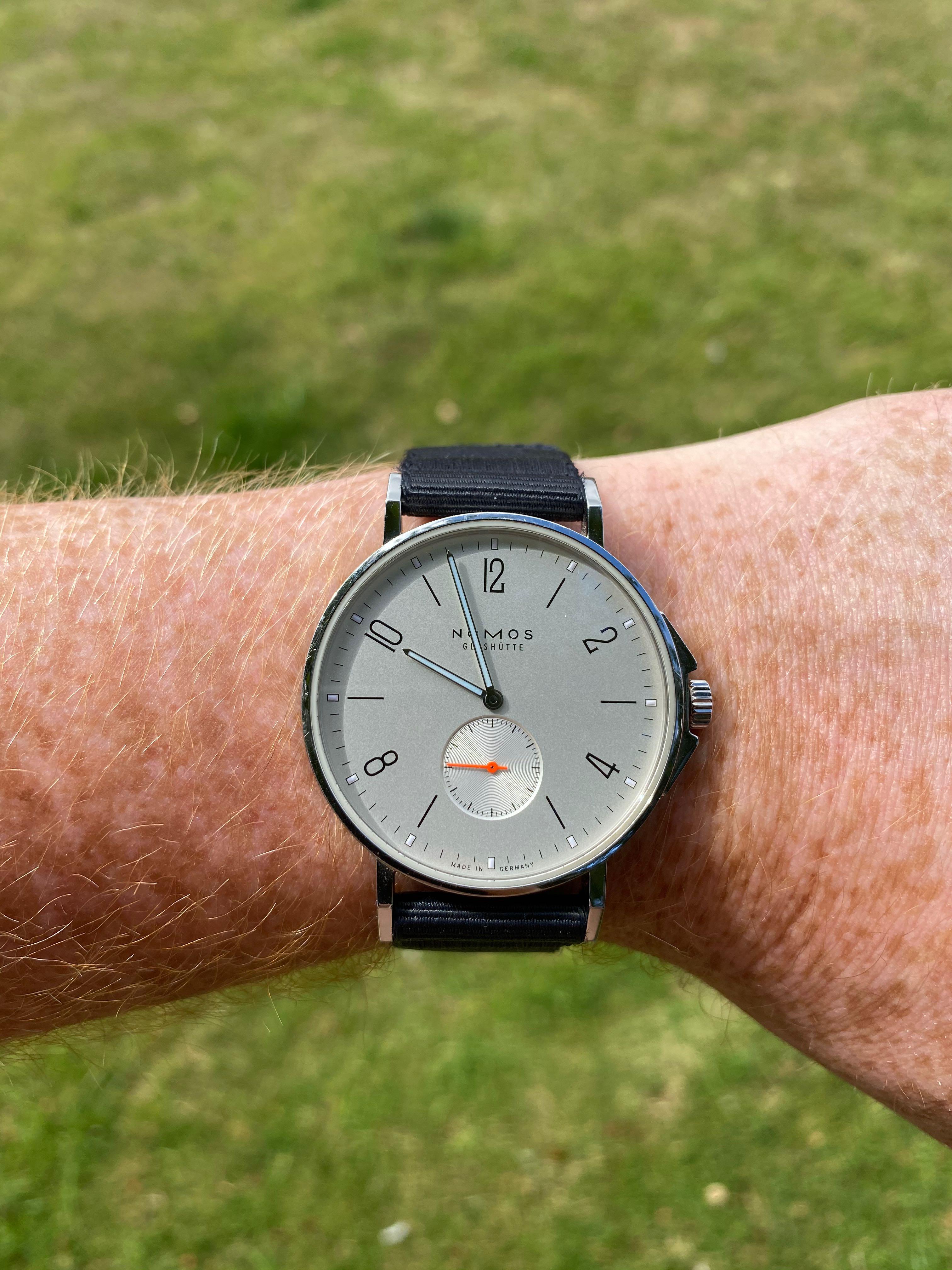 nomos 555