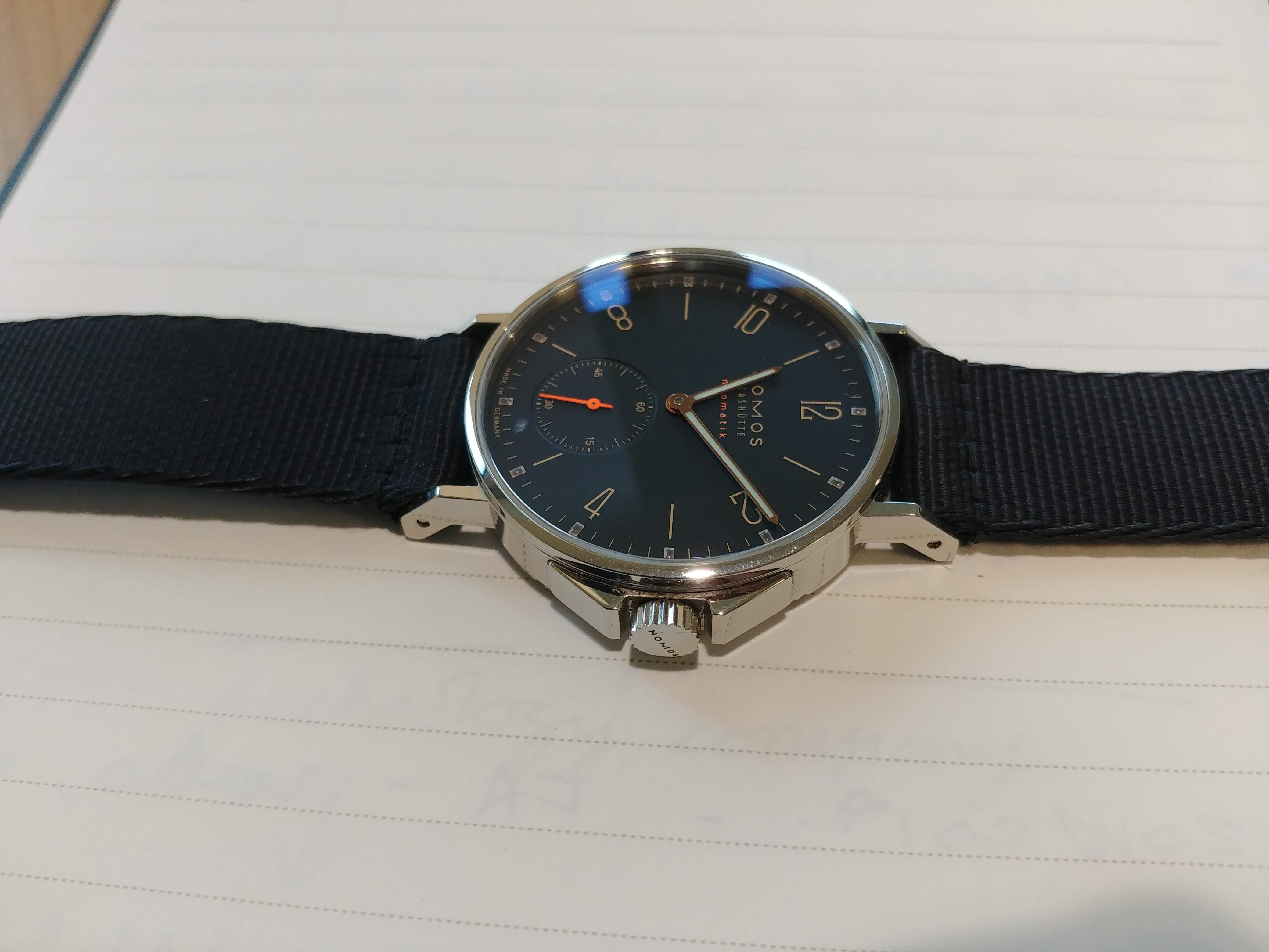 Nomos ahoi store 561