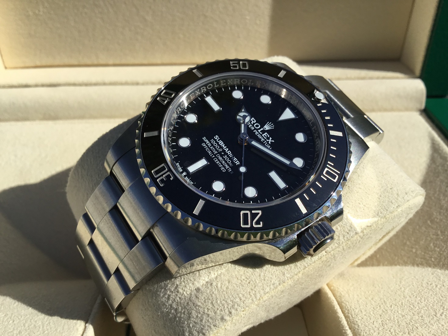 FS Rolex Oyster Perpetual Submariner No Date 126040 WatchCharts