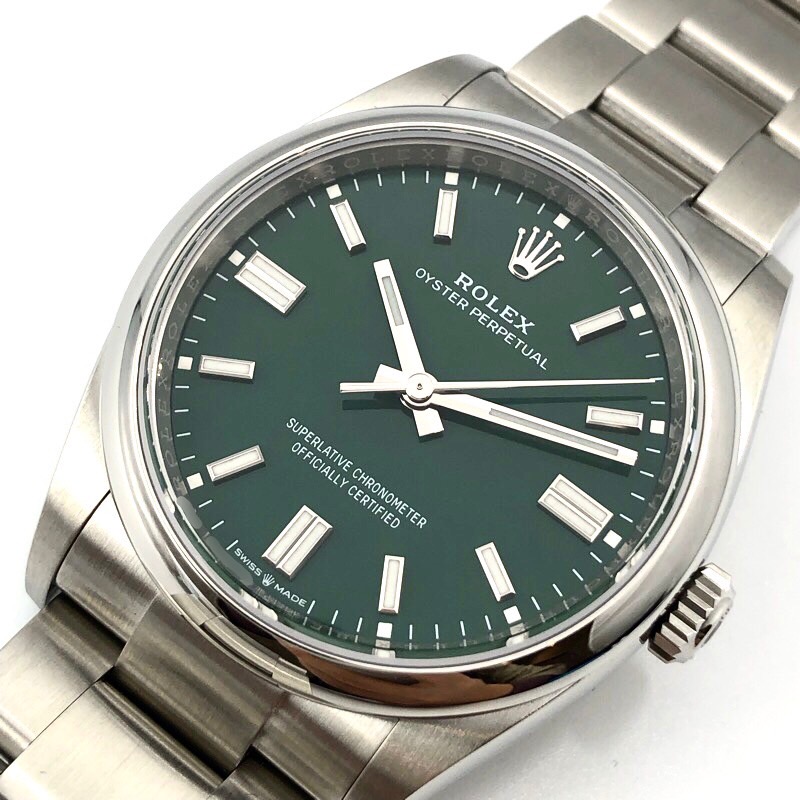 Pre-Owned Rolex Oyster Perpetual 126000 Watch