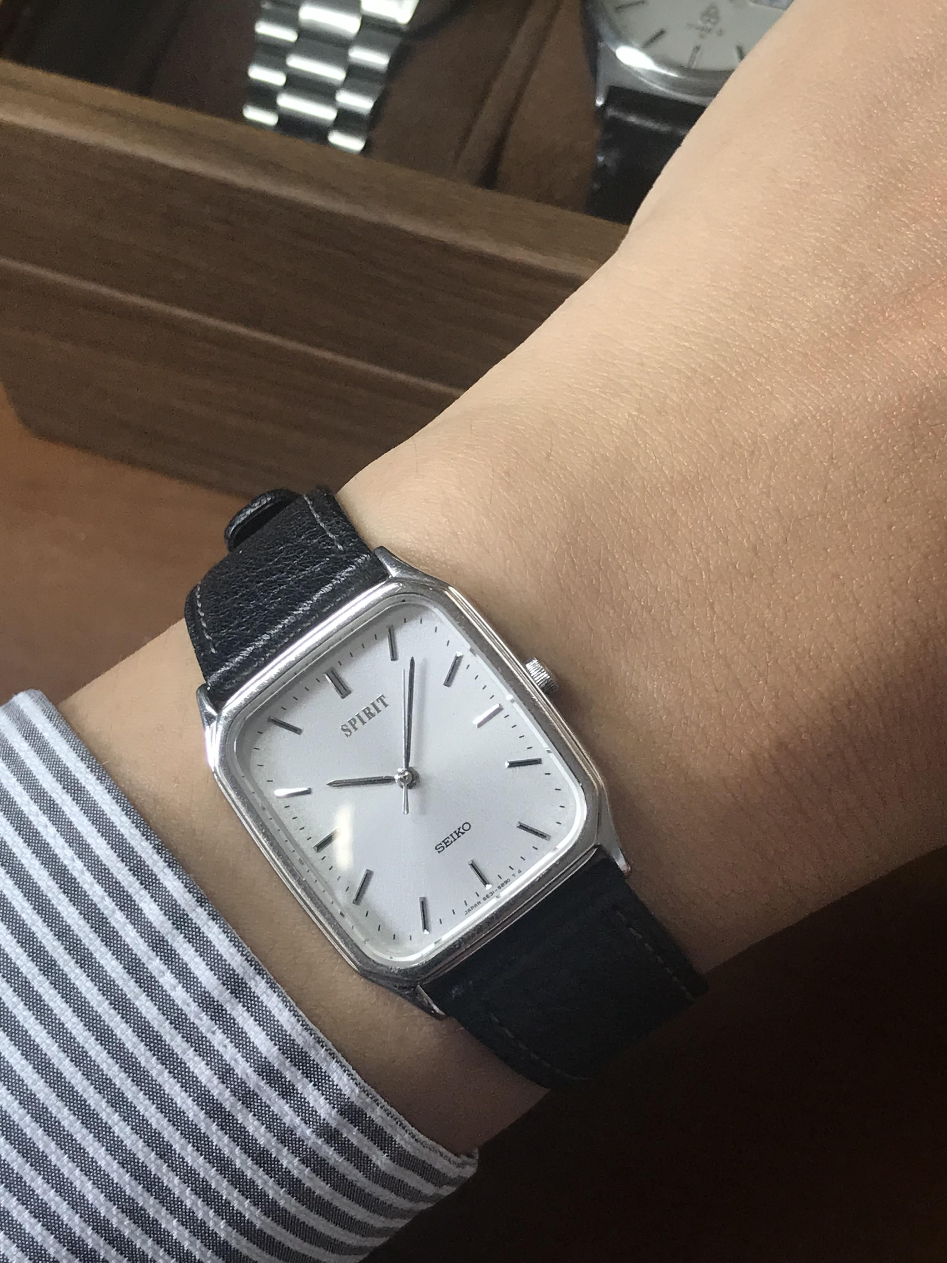 7-4992 SEIKO SPIRIT 5E31-5B5A クォーツ腕時計 Vintage Seiko Spirit