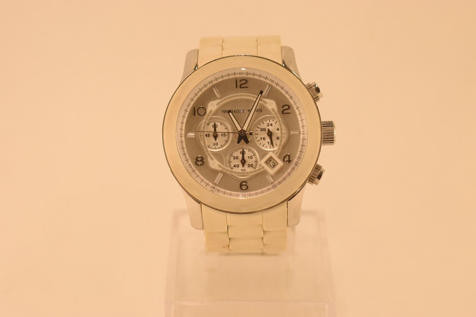 Michael deals kors mk8108