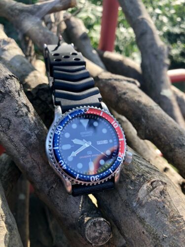 Seiko 5H26-7A19 Pepsi Quartz Diver “Robust Diver” | WatchCharts