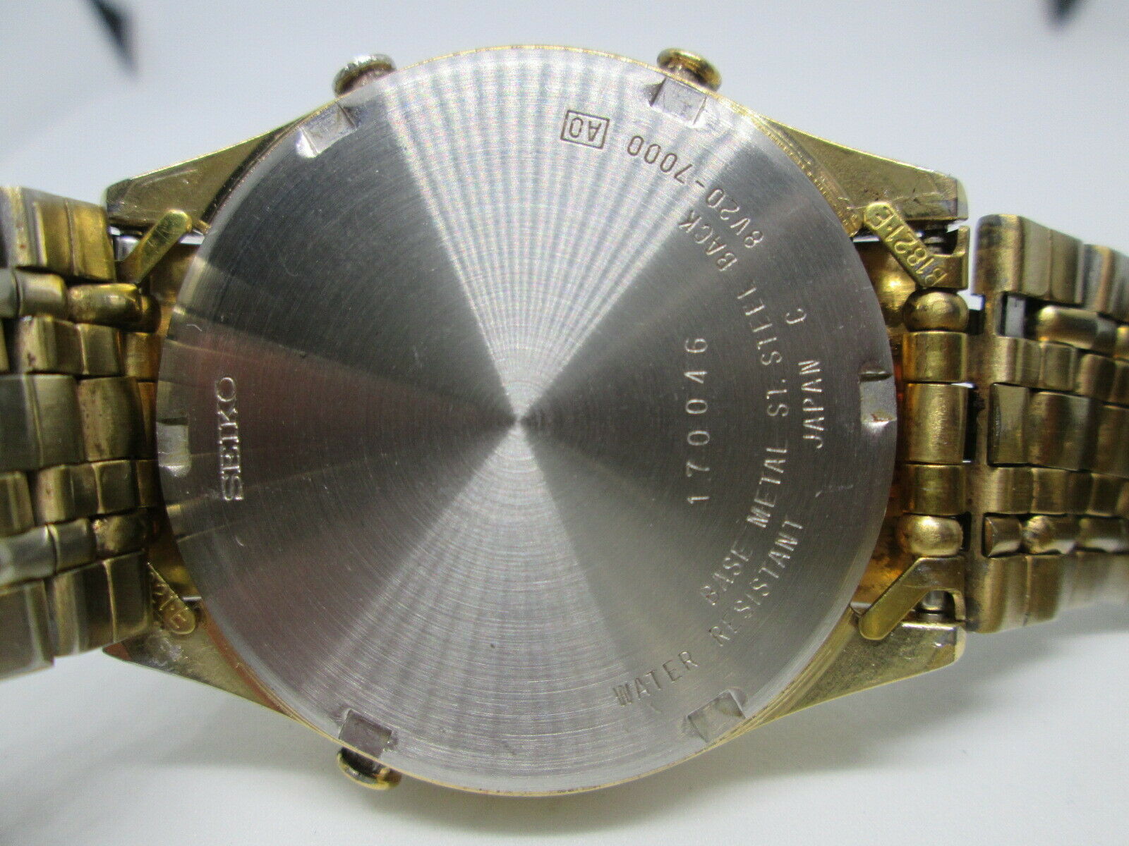 SEIKO 8V20-7000 ALARM CHRONOGRAPH BEZEL OPERATED GOLDPLATED QUARTZ
