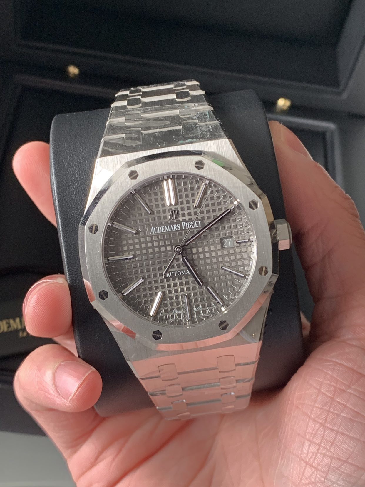 FS BNIB Audemars Piguet Royal oak 15400ST Grey Ruthenium Dial