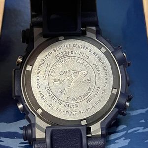 WTS] Casio G-Shock DW-8200NK-2JR Men in Navy Blue Vintage Frogman