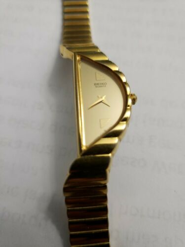 Seiko Women s Half Moon Watch Gold Bracelet Dial 1F20 5D59