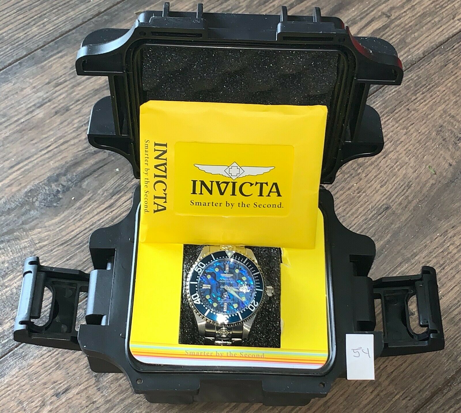 Invicta 23983 2024