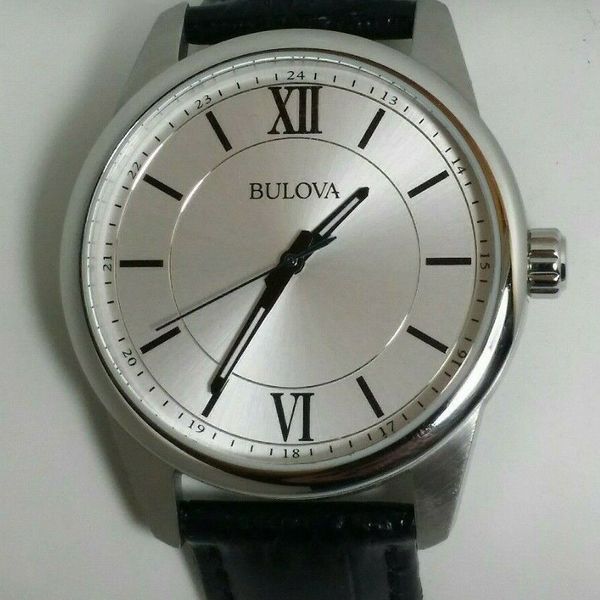 Bulova B7 96A152. Analog Quartz Men's Watch. Roman Numeral Dial