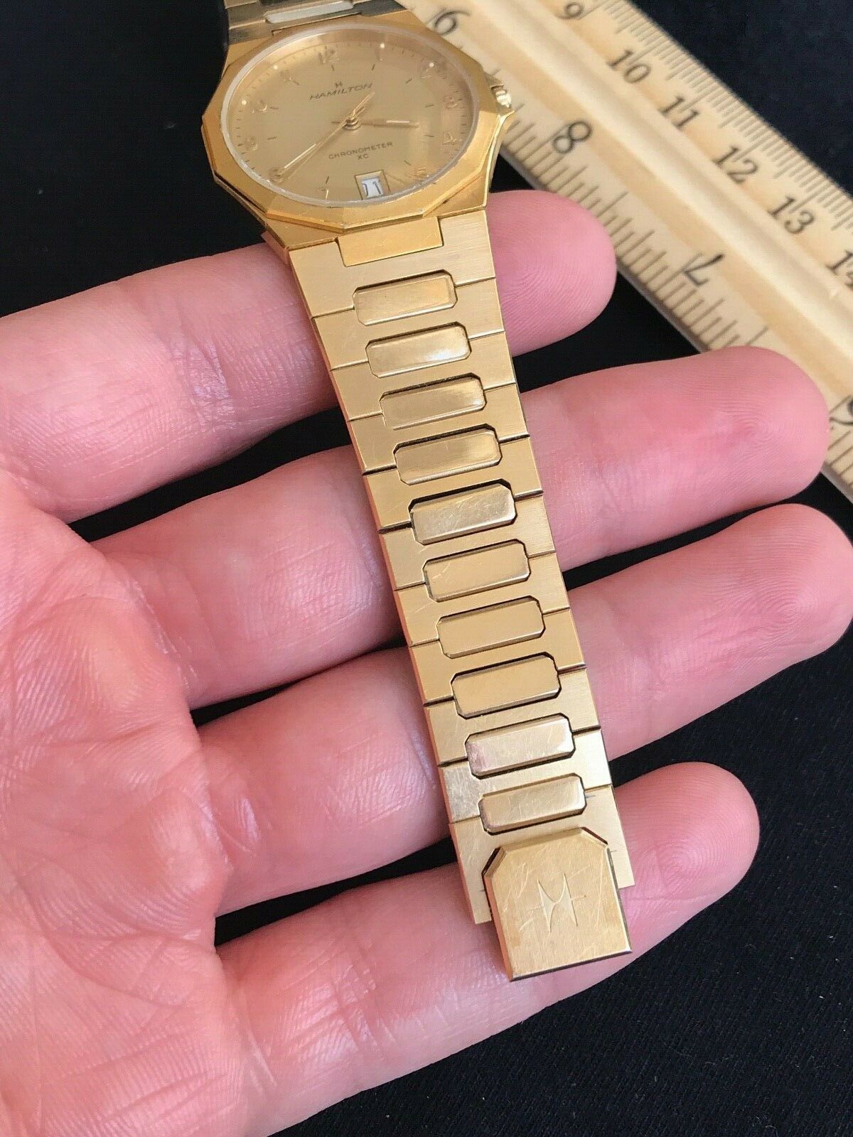 Vintage HAMILTON XC Chronometer Swiss Men's Quartz Watch Vintage HAMILTON XC Chronometer Swiss Men's Quartz Watch
