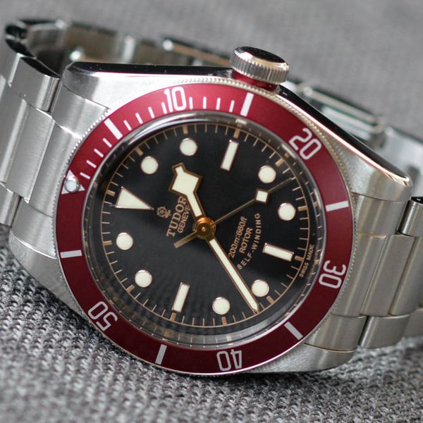 FS: Tudor Black Bay 79220R Red w/ Bracelet & Nato, Swiss ETA, Full Kit ...