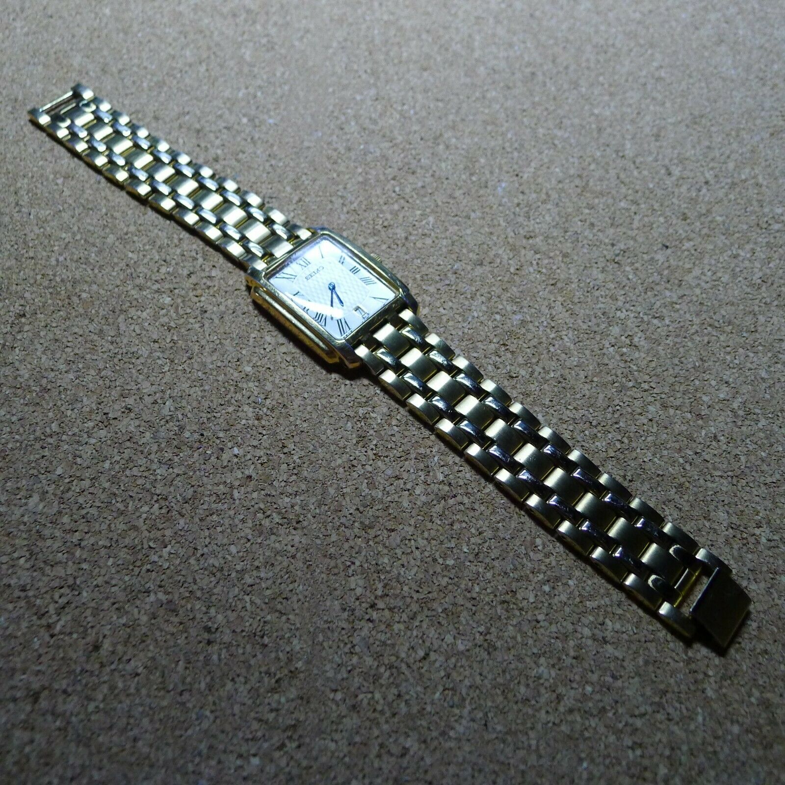 MENS VINTAGE SEIKO V739-5A70,GOLD PLATED,NEW BATTERY,PERFECT W