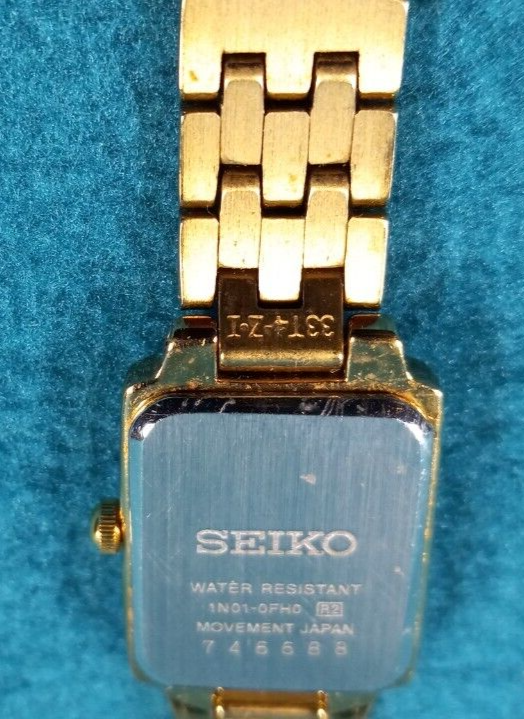 Seiko Watch 1N01 0FH0 Women s Gold Tone Dial Quartz New Battery