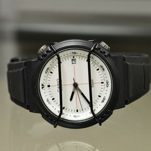NOS CASIO MRW-45 RARE WHITE DIAL INTERNAL BEZEL WATCH JAPAN
