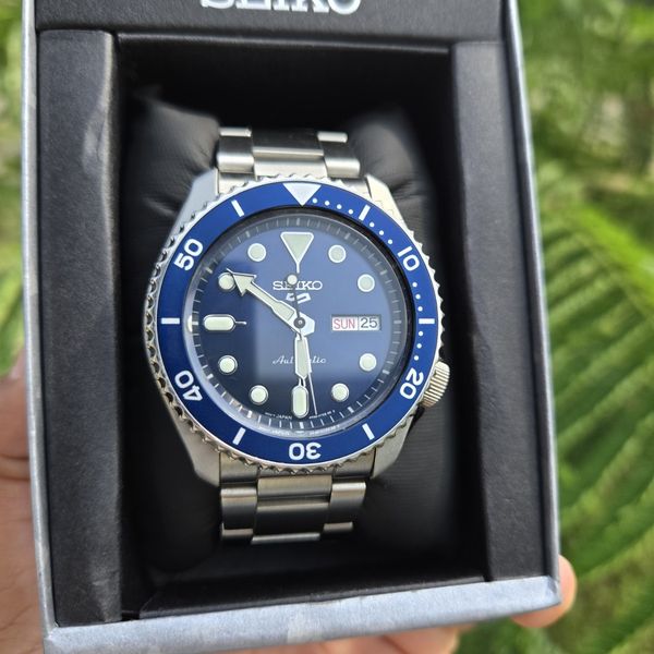 seiko-5-sports-men-s-srpd51-automatic-day-date-stainless-steel-blue