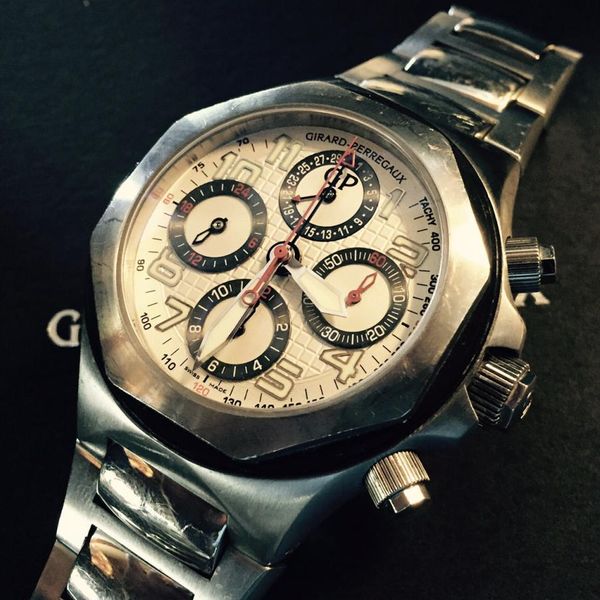 Girard Perregaux Laureato Evo 3 44mm Chronograph steel 2990 WatchCharts