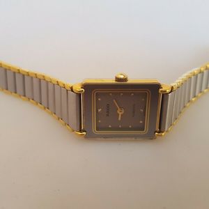 RADO FLORENCE 204.3631.2 18k GOLD PLATED LADIES WATCH WITH RADO FLORENCE 204.3631.2 18k GOLD PLATED LADIES WATCH WITH