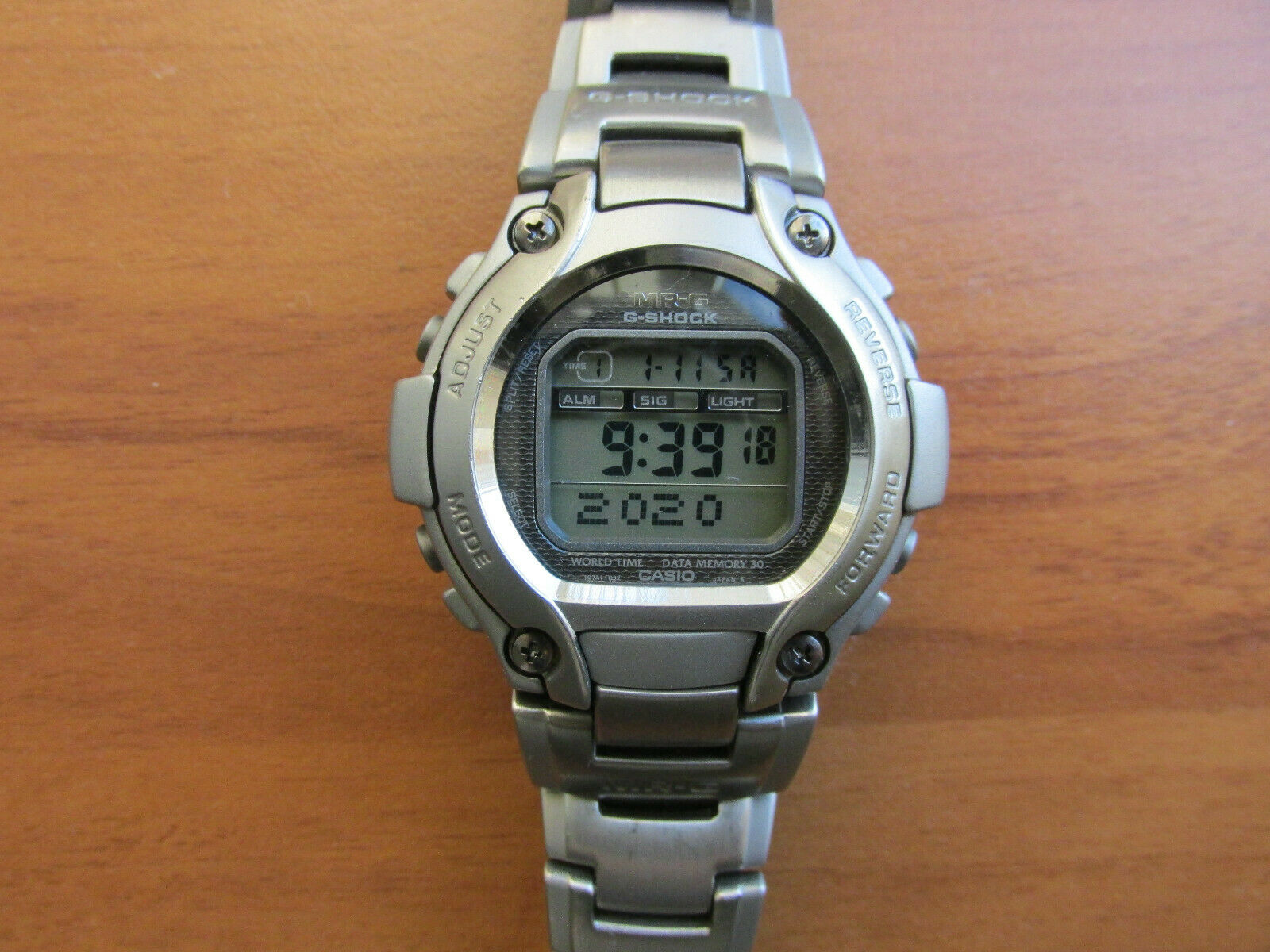 Casio mrg 220t hotsell