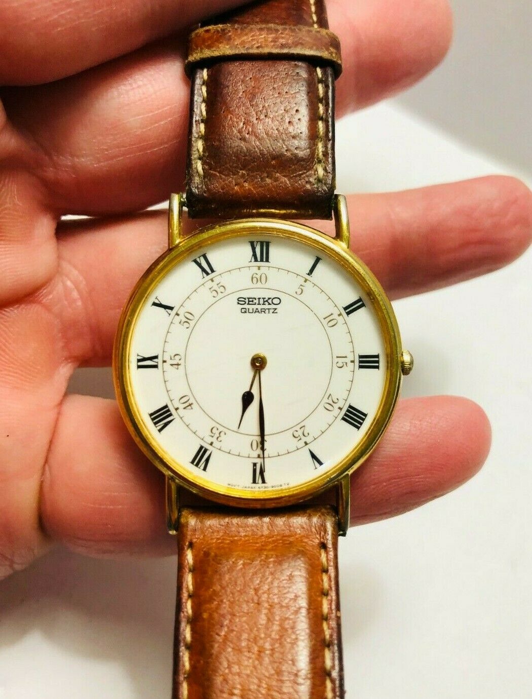 Vintage Seiko Men s Wristwatch 5Y30 9008 T2 Parts Only Watch