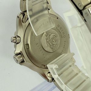 Seiko AGS Scuba 200M 5M43-0A60 All Titanium Quartz Mens Watch