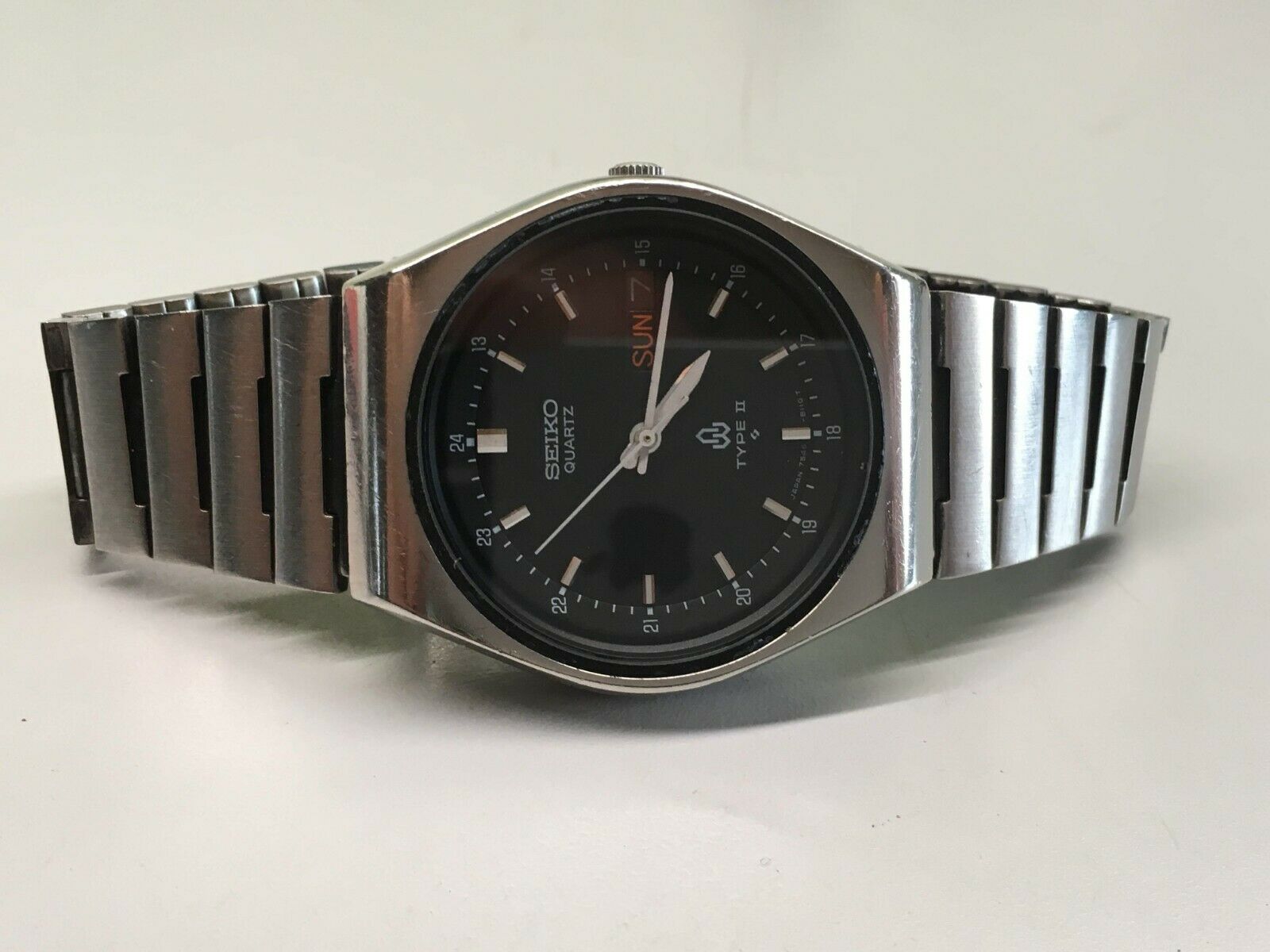 Vintage SEIKO 7546-8090 TYPE II quartz watch original new battery