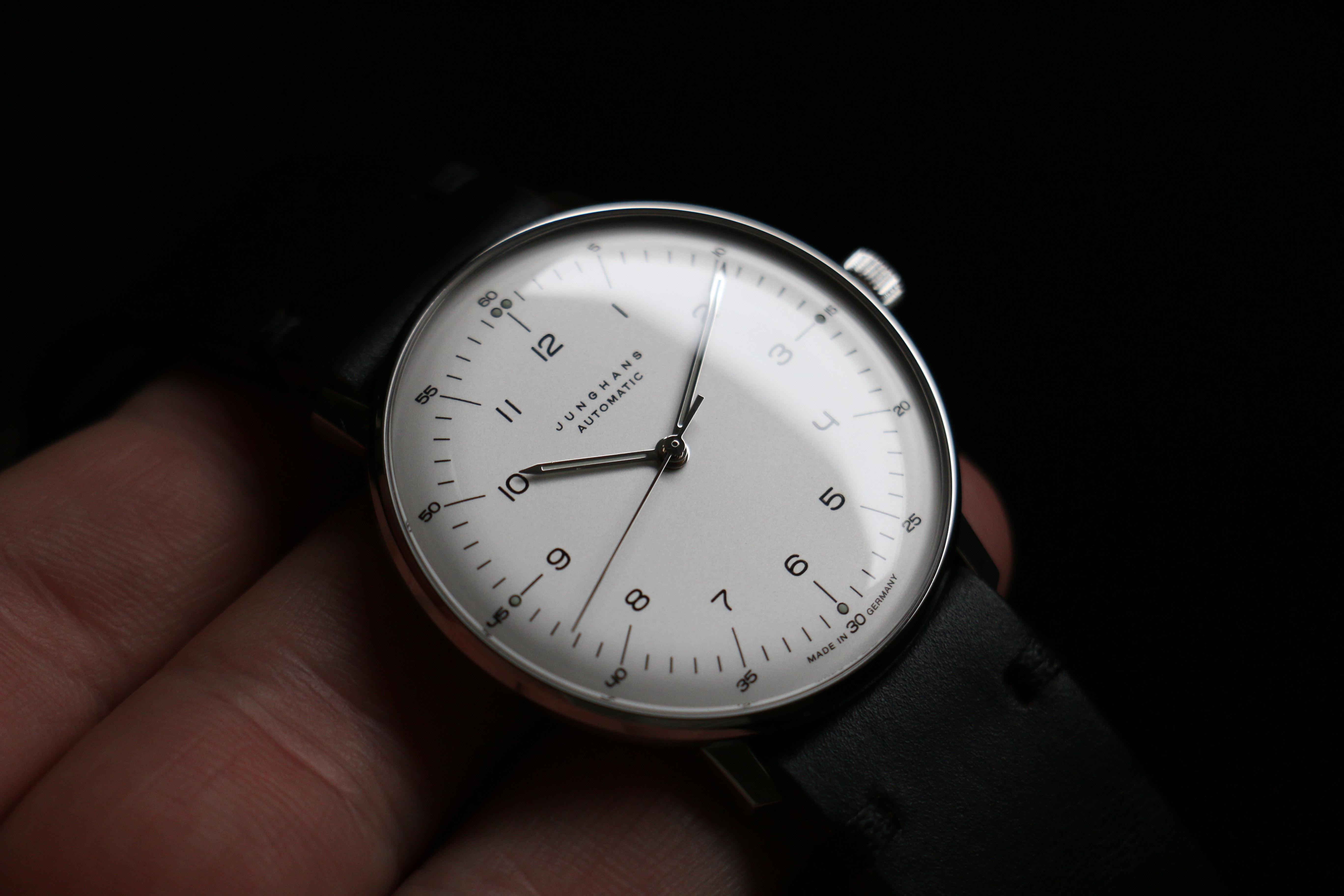 nomos max bill