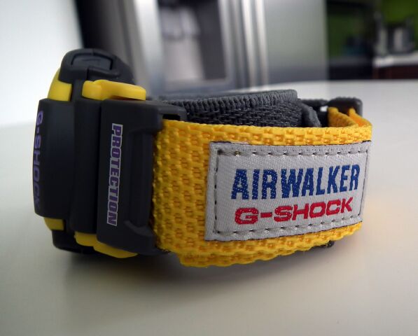 FS - Casio G-Shock - Vintage DW-003 Yellow Airwalker - NEW