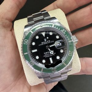 Rolex Submariner (116610LV) Price Guide & Market Data