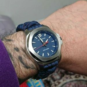 Victorinox Swiss Army I N O X V Inox Diver Paracord Navy 37mm Unisex Uk Watchcharts