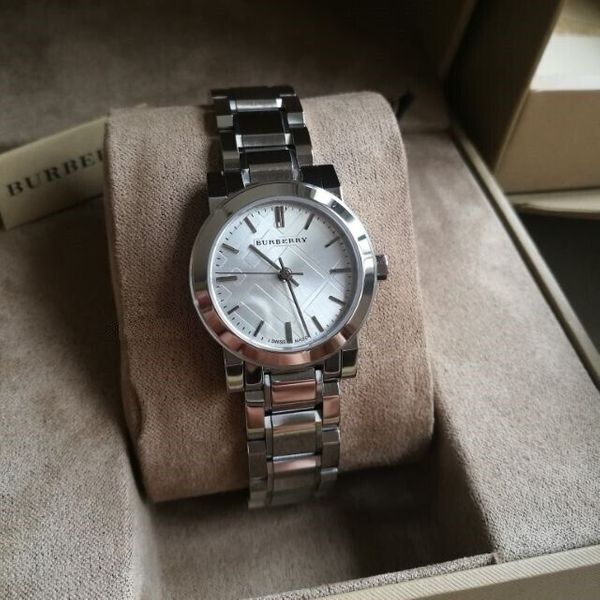 NEW GENUINE BURBERRY THE CITY SILVER SWISS STAINLESS STEEL  display picture 1