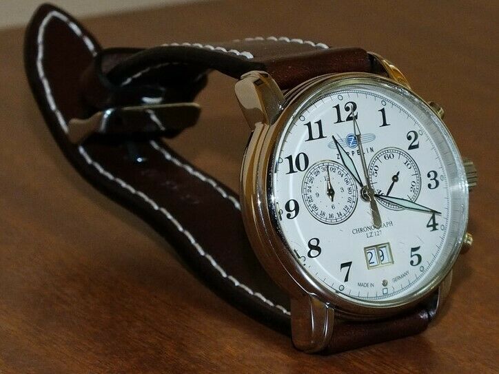 有名なブランド Lufthansa Chronograph Limited Edition 腕時計