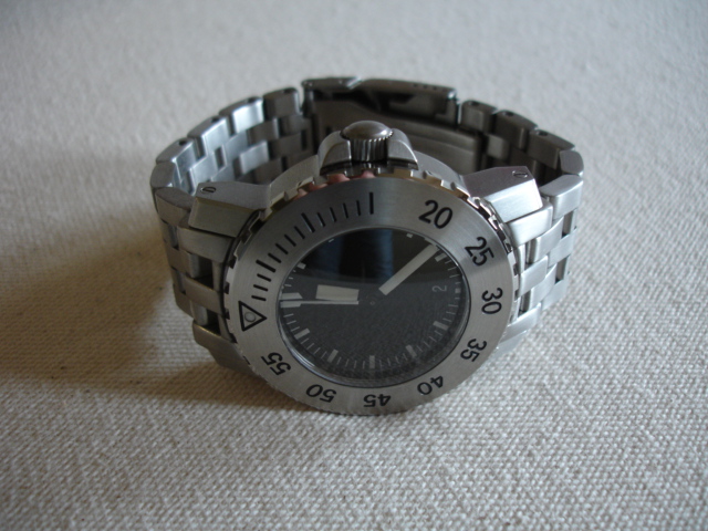 Buy CATERPILLAR Mens Grey Dial Plastic Digital Watch - OF.147.21.147 |  Shoppers Stop
