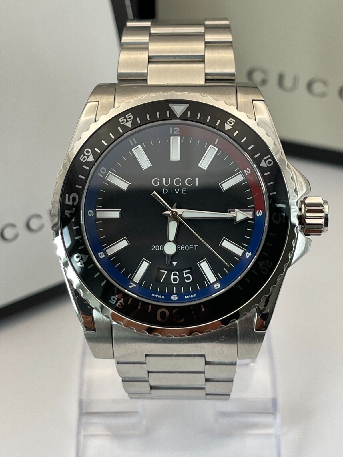 Gucci Dive XL Men's Black Pepsi Dial Stainless Steel Watch