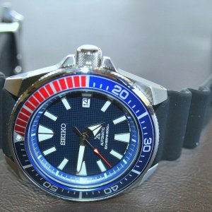 Seiko 4R35-01V0 Air Diver Date w/Box Automatic Authentic Mens
