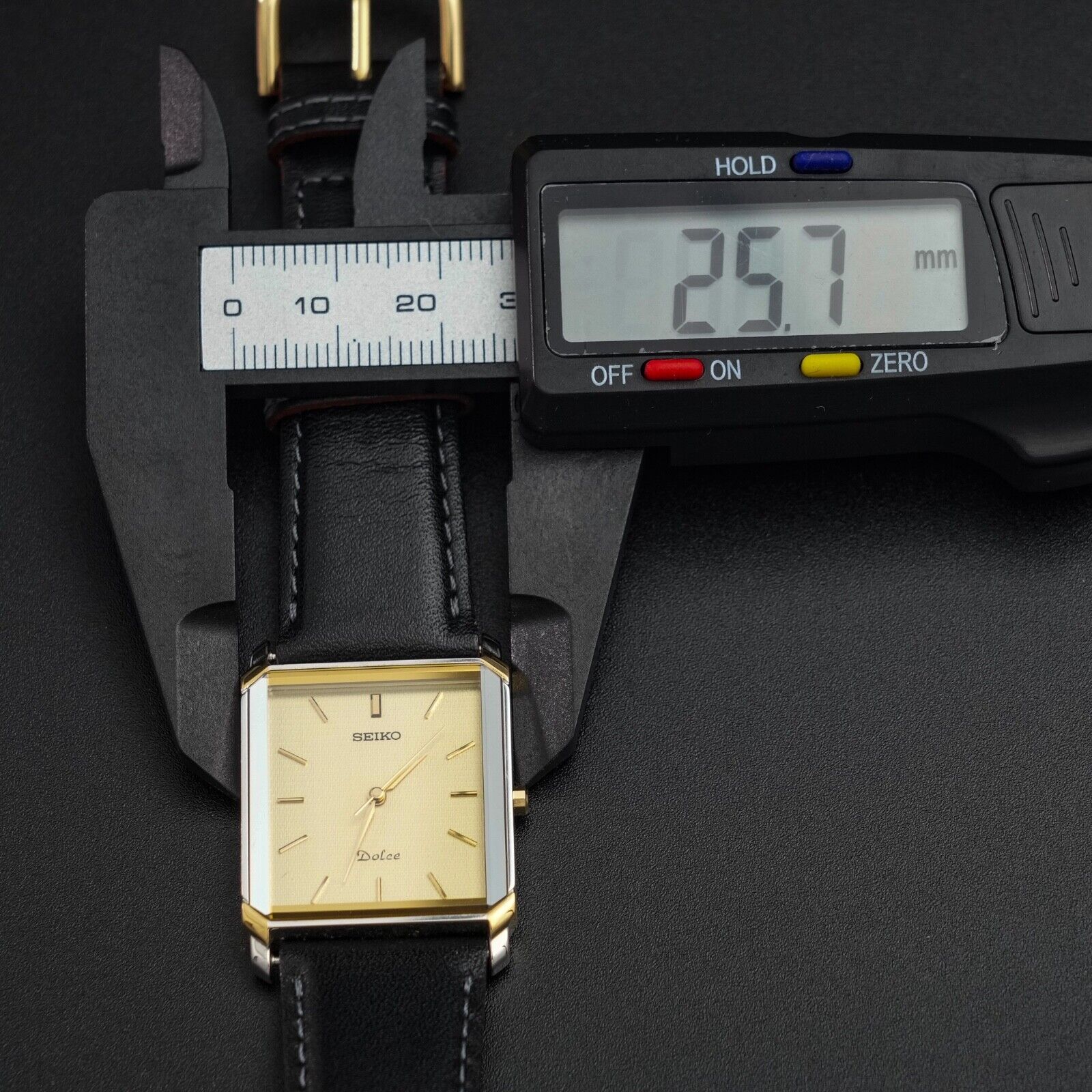N-MINT] SEIKO Dolce 5S21-5A20 Vintage Gold Tank SHAPE Vintage Men