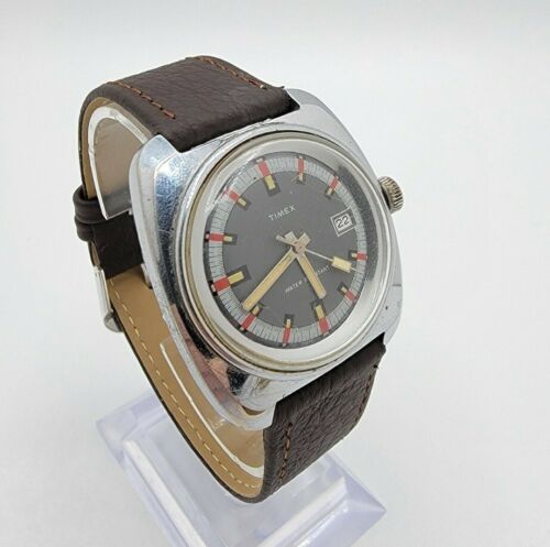 Vintage 1970 s Timex Marlin 27670 Vintage Manual Wind Calendar Watch P R WatchCharts Marketplace