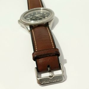 HAMILTON KHAKI NAVY DIVER SUB 33O ft REF 9443 QUARTZ MEN'S WATCH