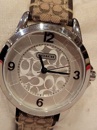 COACH Womens Casual Wrist Watch Model CA.13.2.14.0637 New In Box