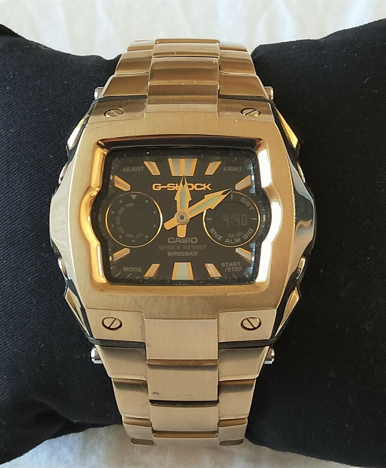 カシオ G-SHOCK 4762 JA