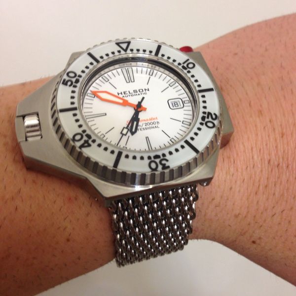 PLOPROF HELSON SHARKMASTER 600 WHITE COMPLETE | WatchCharts