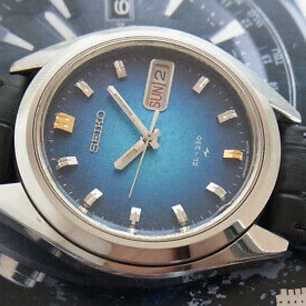 RARE VINTAGE SEIKO EL-330 NICE BLUE DIAL 3303-8110 ELECTRONIC WATCH...GENT  SIZE | WatchCharts Marketplace