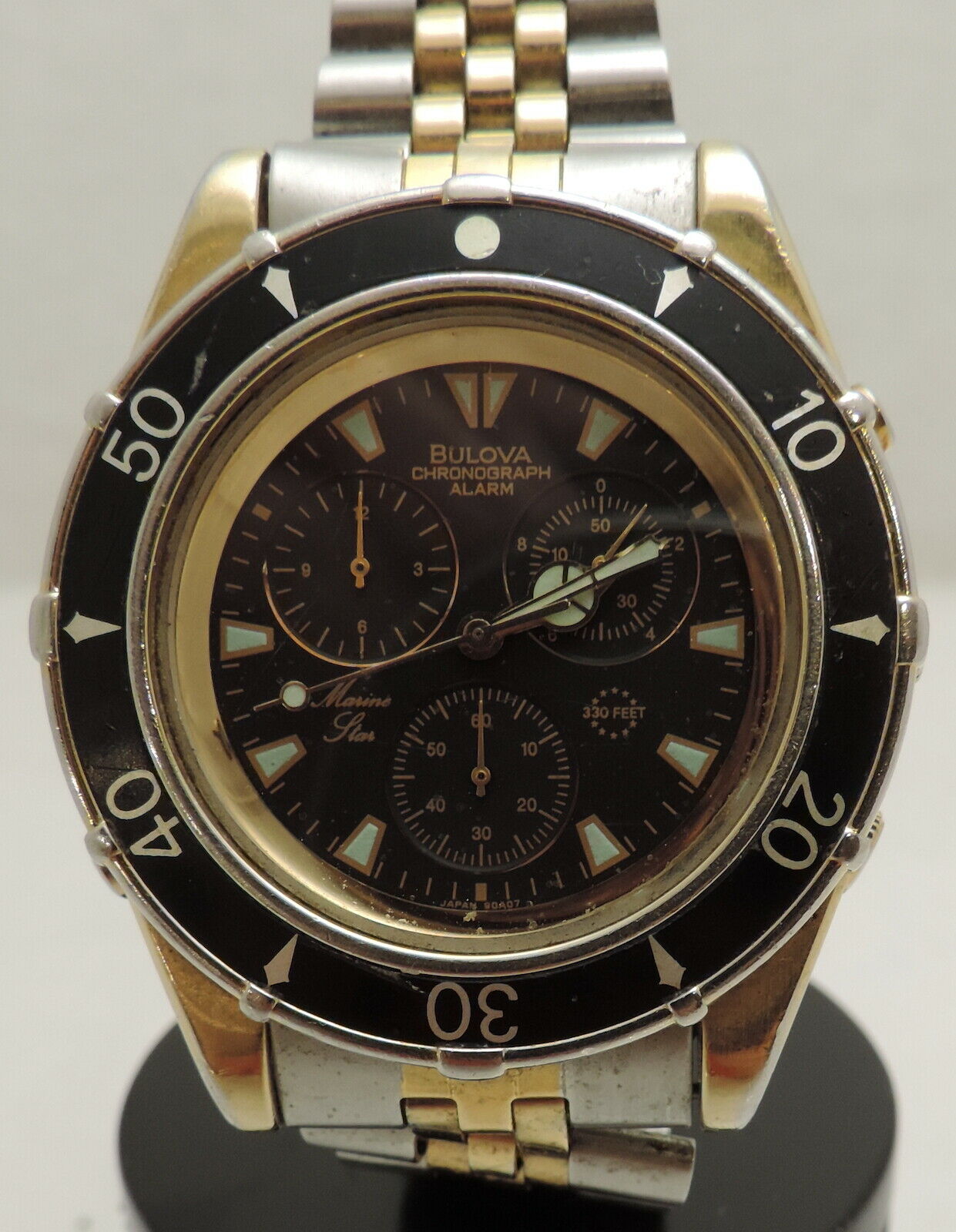 bulova chronograph alarm