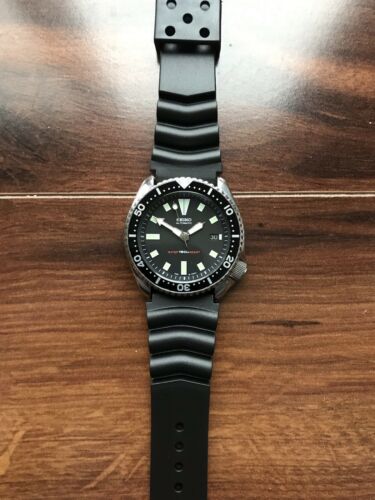 Seiko 7002-700A SDS003 Black Vintage Men's Automatic Diver Watch Patina |  WatchCharts